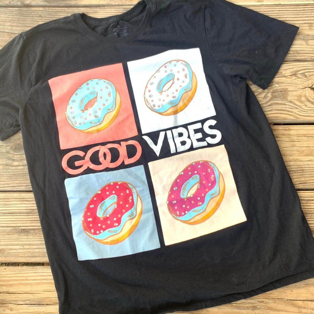 Good Vibes Graphic Black Donut T-Shirt Size Large